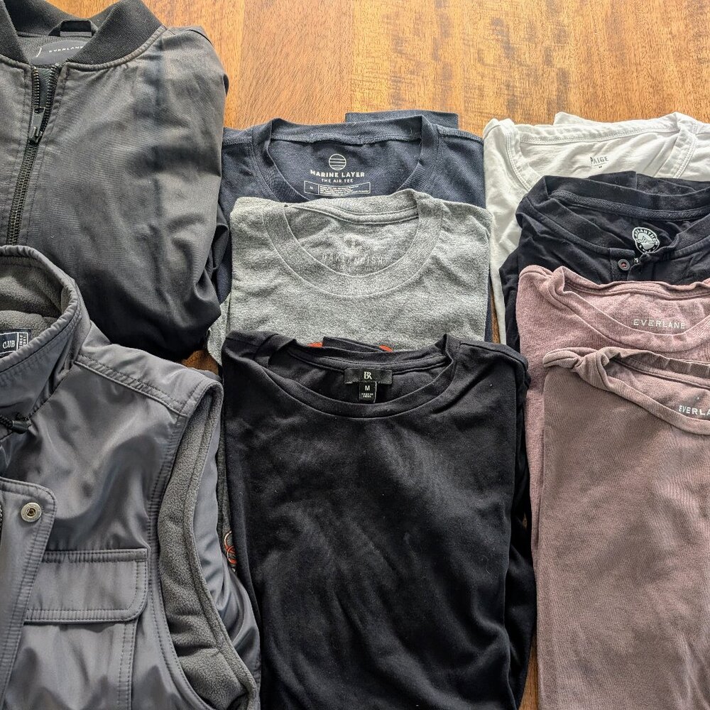 Lot of 9 Contemporary Mens Clothing - Medium